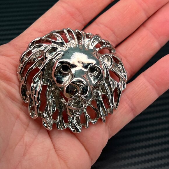 Vintage Silver Tone Lion Head Brooch or Pendant Regal Bold Big Cat Lapel Jewelry - Picture 1 of 7